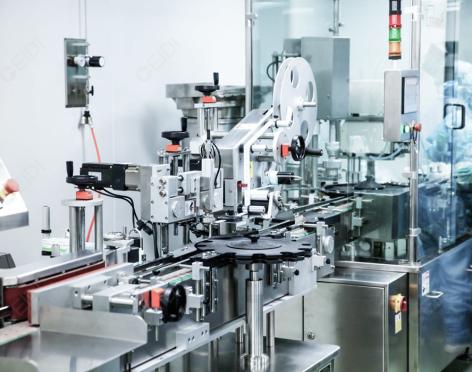 恒溫恒濕無(wú)塵車(chē)間裝修設(shè)計(jì):應(yīng)用行業(yè)及空調(diào)施工重點(diǎn)